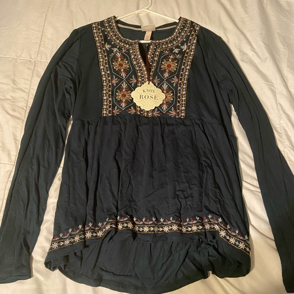 Knox and Rose Boho Shirt - Picture 3 of 3